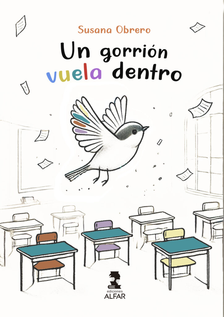 Un gorrión vuela dentro