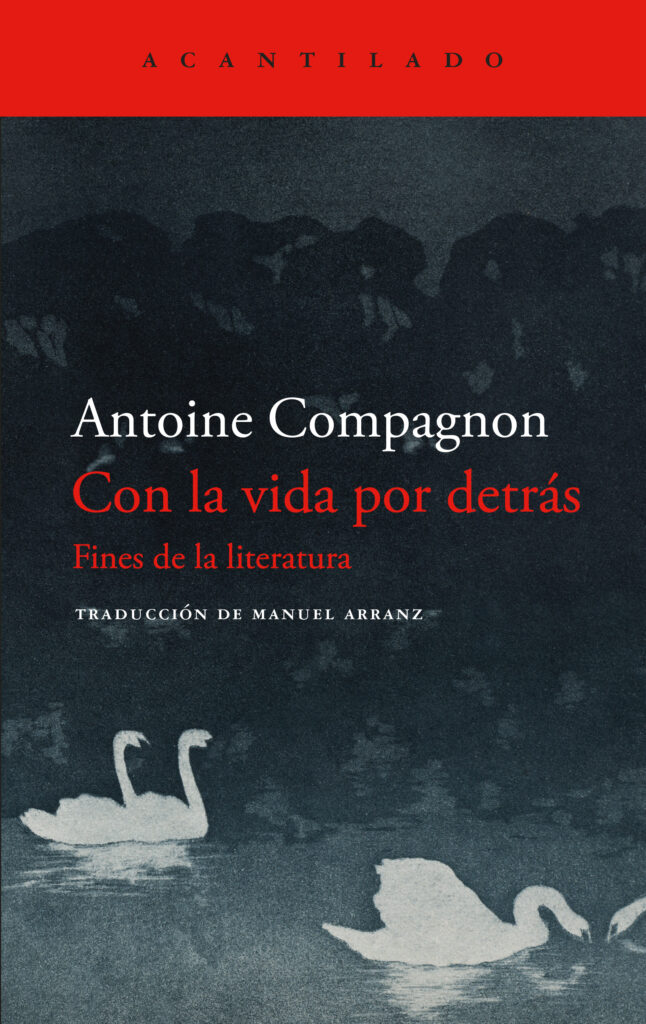 Con la vida por detrás